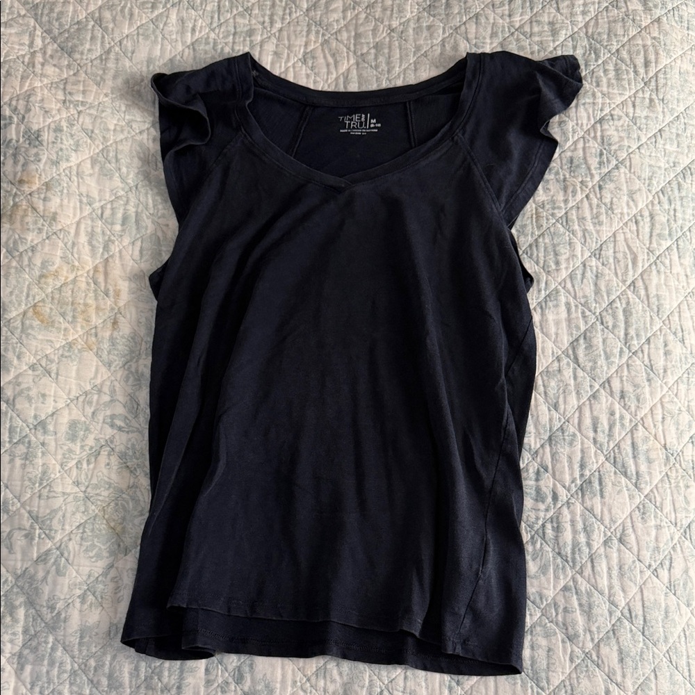 Time and Tru Women's Short Sleeve Tee - Black